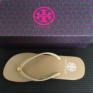 NIB Tory Burch Wedge Thin Flip Flop Khaki Size 7